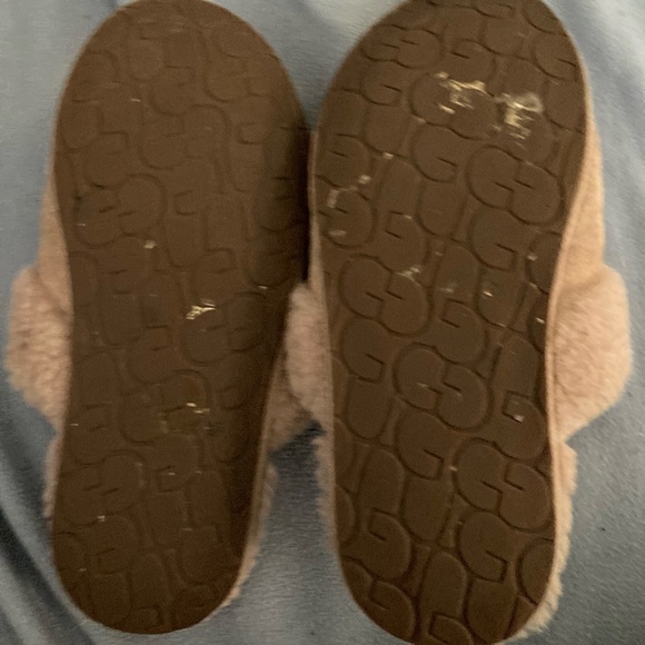 Ugg Australia Hafnir Shearling Trim Bow‎ Slipper 8-8.5 Plush Indoors and … - Picture 7 of 7